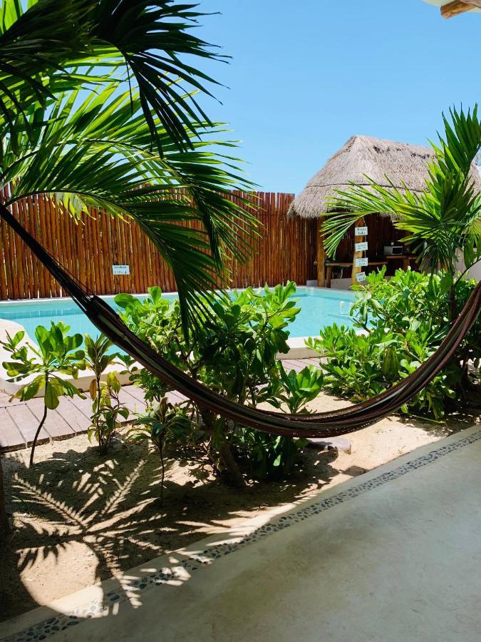 Mis Suenos Holbox Hotel Exterior photo